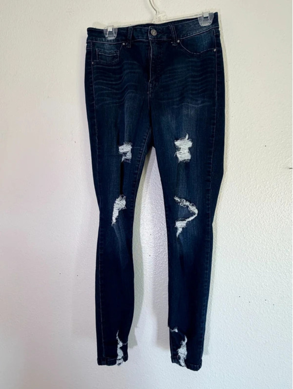 Rewash Mid Rise Distressed Skinny Jeans Dark Wash Size 9/29